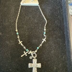 DaVinci Silver Necklace with Turquoise Accents